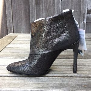 NWT RARE Zara metallic boots 36/6; 5.5